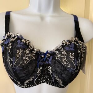 Whimsy by Lunaire Underwire Bra size 32DD